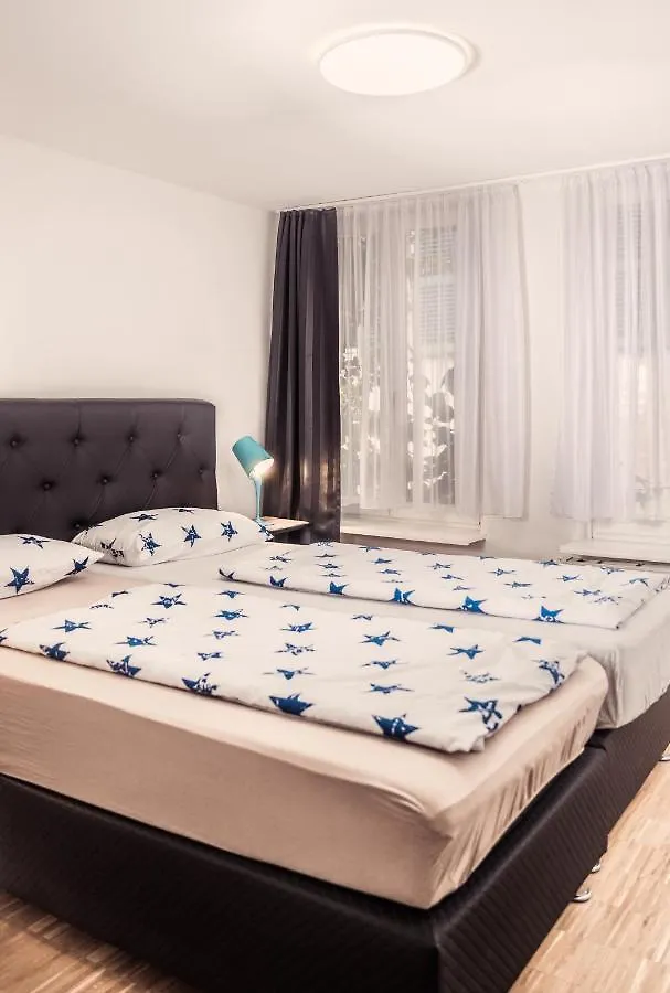 Altstadt Apartment Alisa 뒤셀도르프