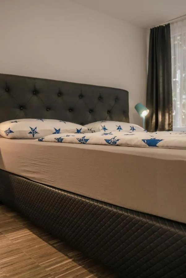Altstadt Apartment Alisa 뒤셀도르프